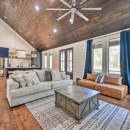 Villa Stunning Broken Bow Gem with Hot Tub&Fire Pit Exterior foto