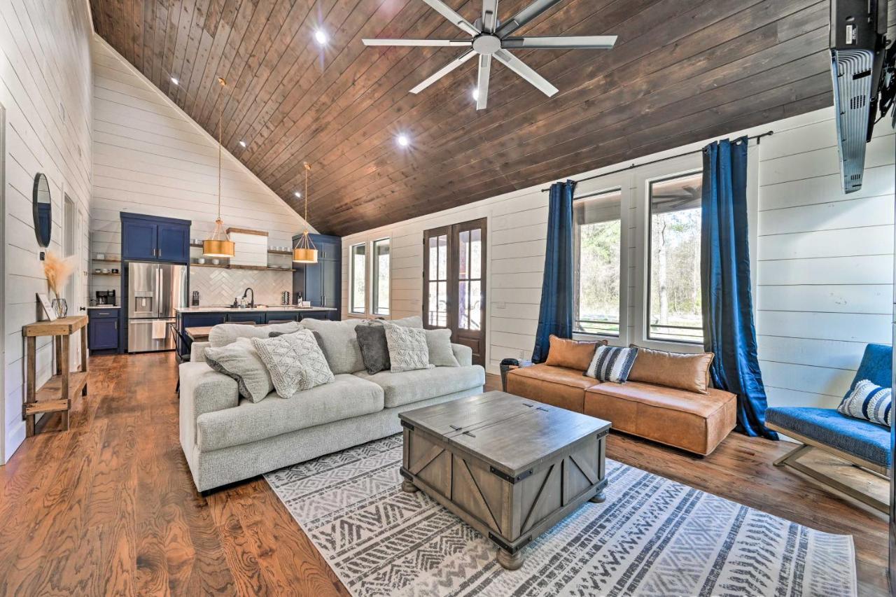 Villa Stunning Broken Bow Gem with Hot Tub&Fire Pit Exterior foto